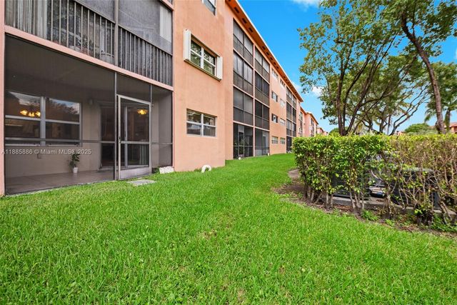 701 SW 142nd Ave 110S, Pembroke Pines, FL 33027