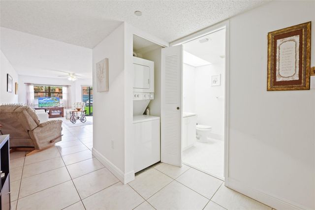 701 SW 142nd Ave 110S, Pembroke Pines, FL 33027