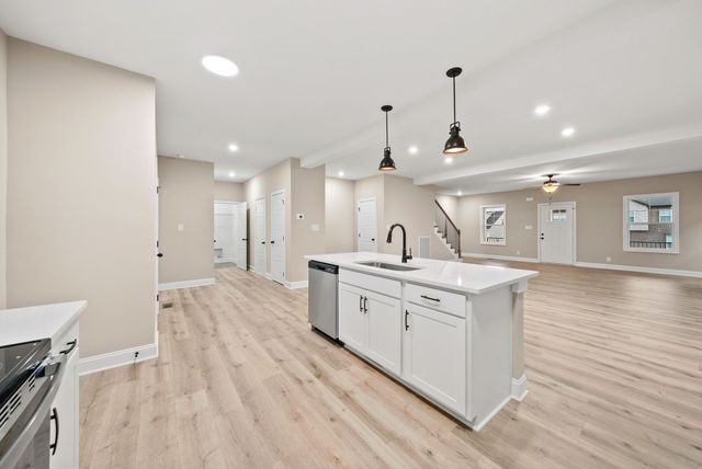 348 Hereford Farms, Clarksville, TN 37043
