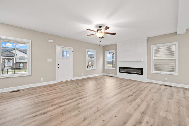 348 Hereford Farms, Clarksville, TN 37043