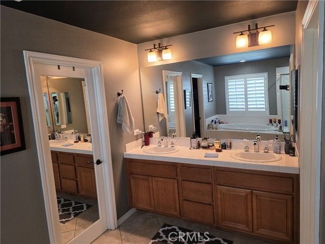 5448 Biella Court, Fontana, CA 92336