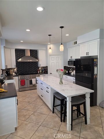 5448 Biella Court, Fontana, CA 92336