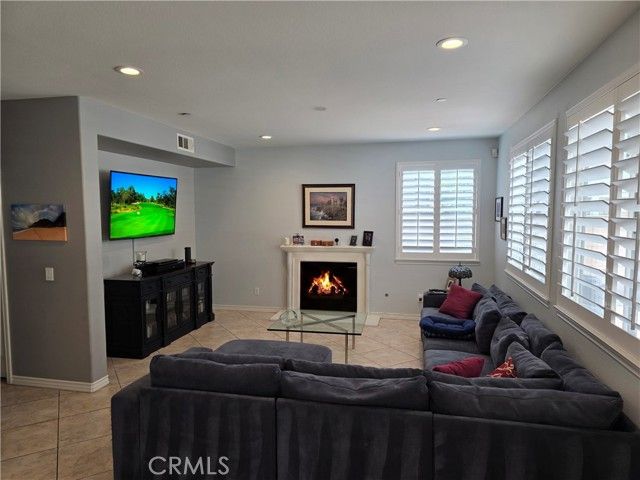 5448 Biella Court, Fontana, CA 92336