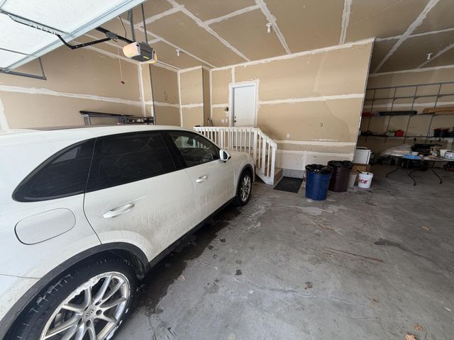 8304 9th Street N, Oakdale, MN 55128