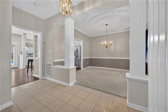 2221 Agecroft RD, Virginia Beach, VA 23454