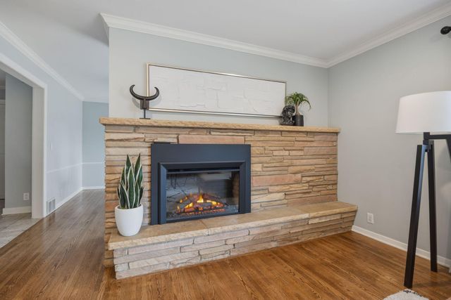 5424 Highwood Drive W, Edina, MN 55436