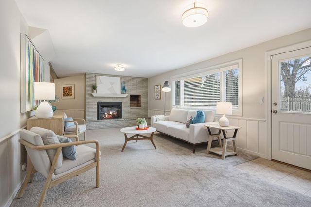 5424 Highwood Drive W, Edina, MN 55436