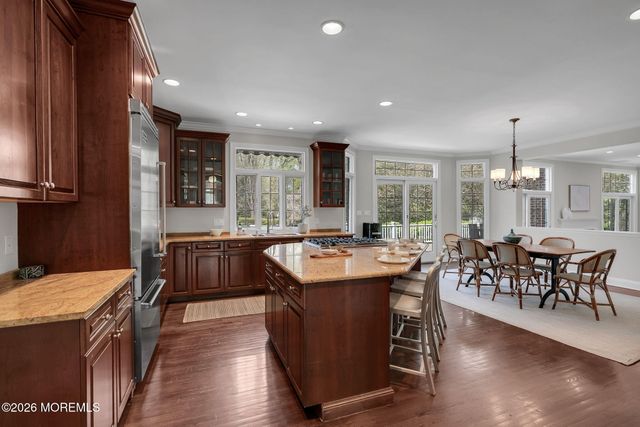423 Navesink River Road, Middletown, NJ 07748