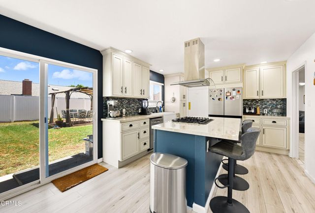 1820 Temple Avenue, Camarillo, CA 93010