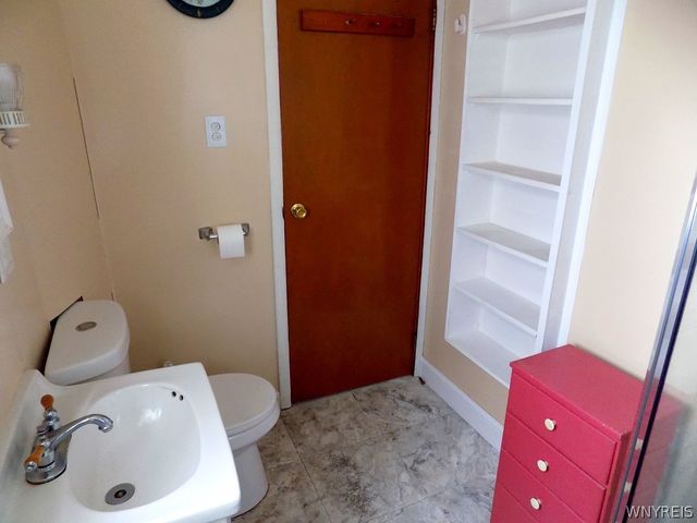 748 East Robinson Street, North Tonawanda, NY 14120