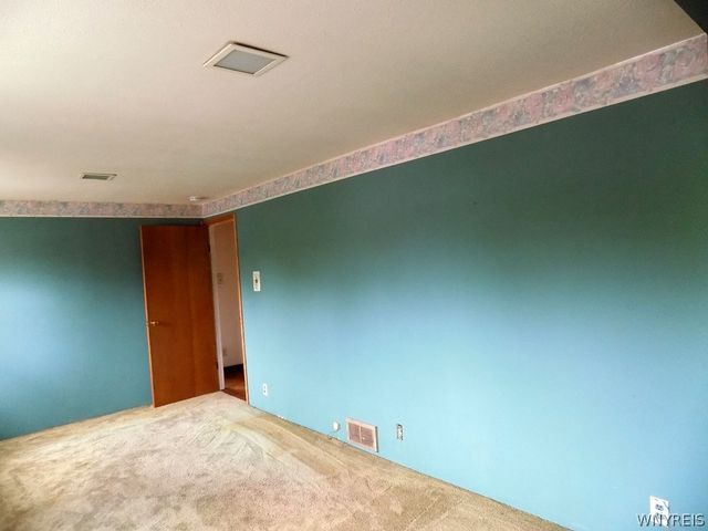 748 East Robinson Street, North Tonawanda, NY 14120