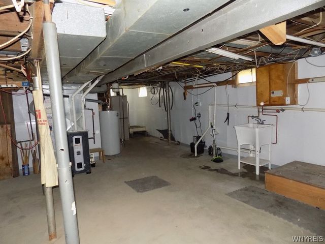 748 East Robinson Street, North Tonawanda, NY 14120