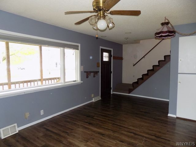 748 East Robinson Street, North Tonawanda, NY 14120