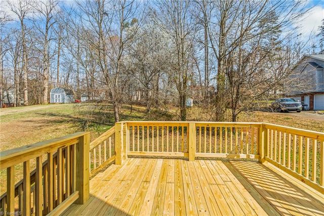 5216 Buckley Forest Trail, Walkertown, NC 27051