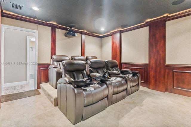 2488 Eagle Run Dr, Weston, FL 33327