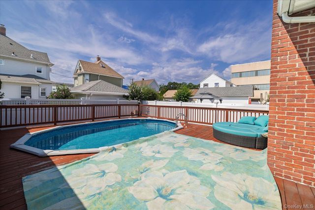145 Bismark Avenue, Valley Stream, NY 11581