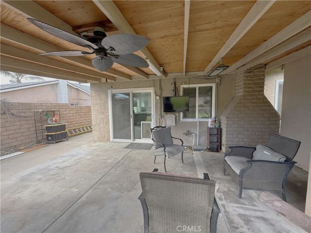 7425 Palo Verde, Fontana, CA 92336