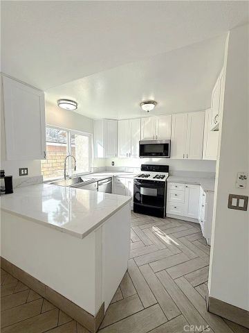 7425 Palo Verde, Fontana, CA 92336