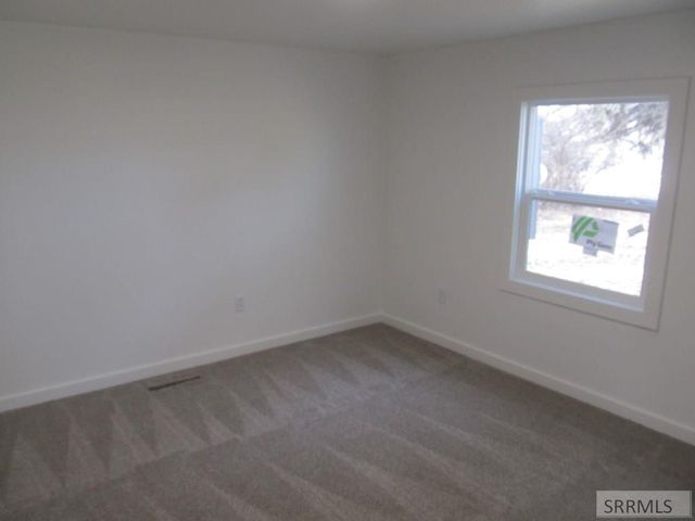 486 N 3435 E, Lewisville, ID 83431