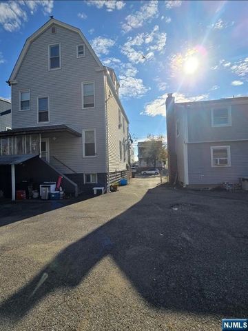 251 Highland Avenue, Kearny, NJ 07032