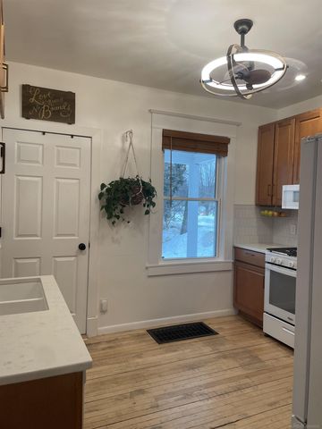 318 W Park Street, Marquette, MI 49855