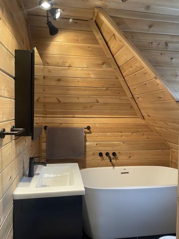 318 W Park Street, Marquette, MI 49855