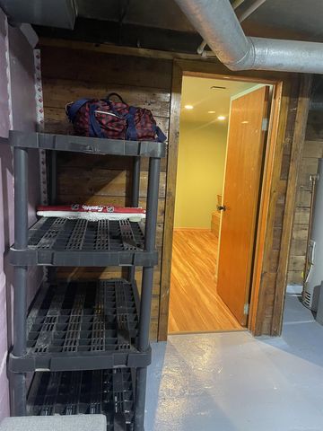 318 W Park Street, Marquette, MI 49855