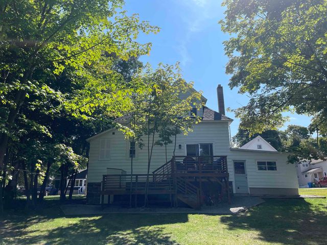 318 W Park Street, Marquette, MI 49855