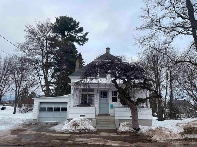 318 W Park Street, Marquette, MI 49855