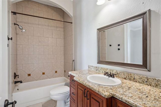 8402 LAKE BURDEN CIRCLE, Windermere, FL 34786