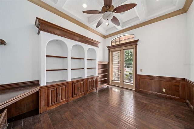 8402 LAKE BURDEN CIRCLE, Windermere, FL 34786