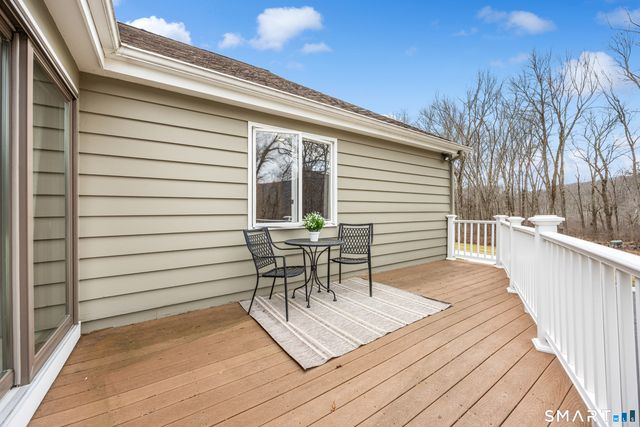 886 Maribou Court, Cheshire, CT 06410