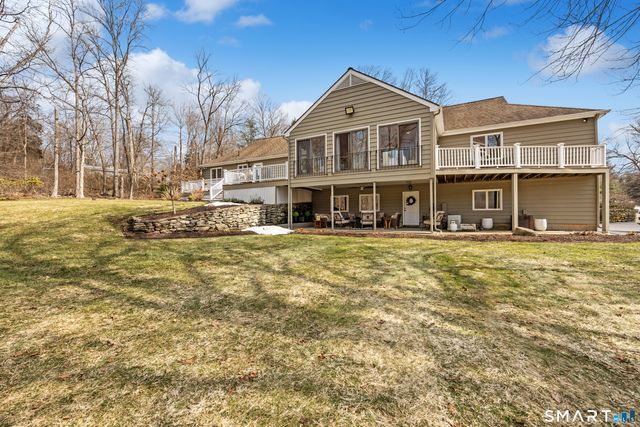 886 Maribou Court, Cheshire, CT 06410