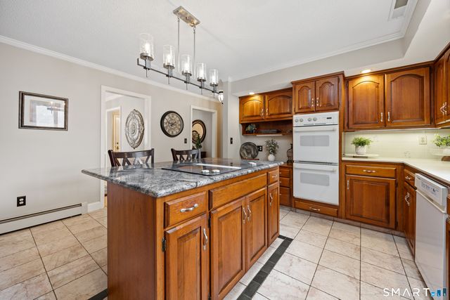 886 Maribou Court, Cheshire, CT 06410