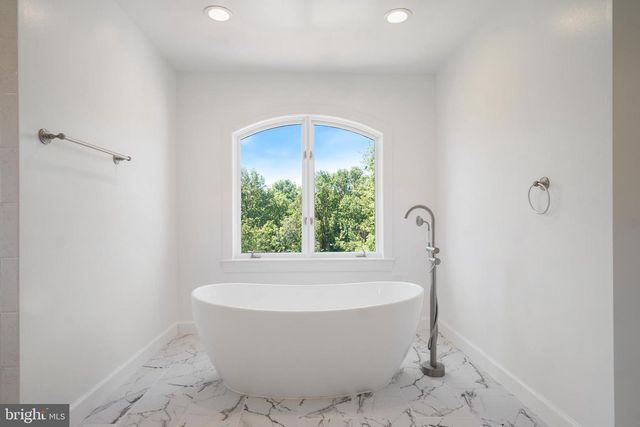14426 SENECA RD, Darnestown, MD 20874