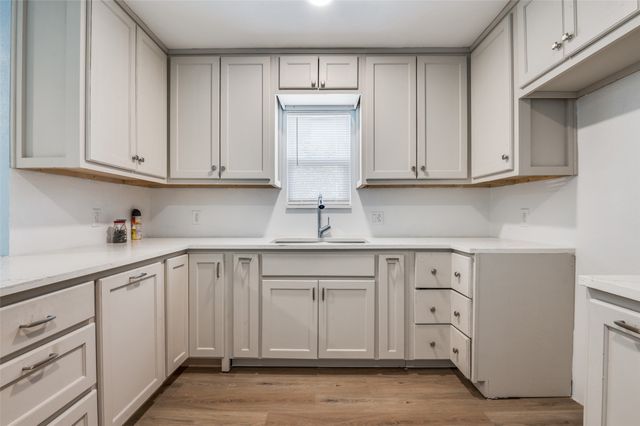 2631 Canary Drive, Dallas, TX 75216