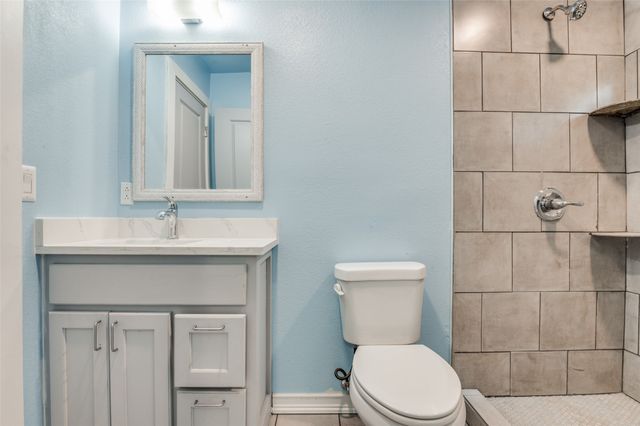 2631 Canary Drive, Dallas, TX 75216