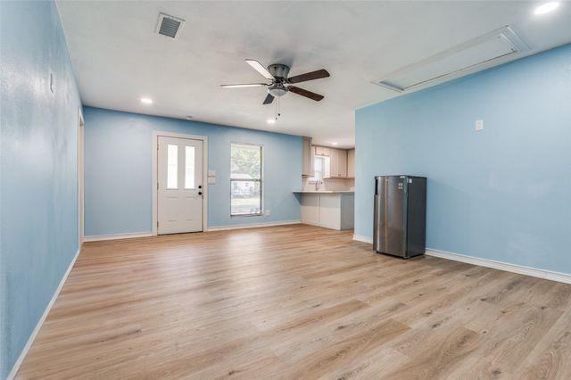 2631 Canary Drive, Dallas, TX 75216