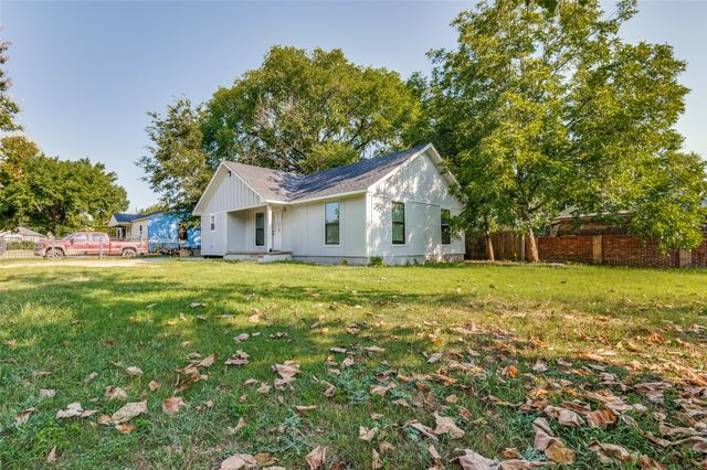 2631 Canary Drive, Dallas, TX 75216