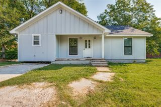 2631 Canary Drive, Dallas, TX 75216