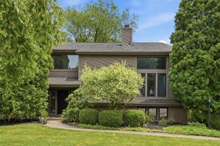 505 Knoll Ct, Marshall, PA 15090
