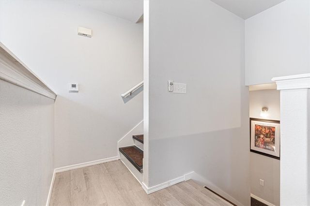 1865 N Scull Creek Drive, Fayetteville, AR 72703