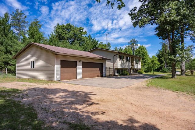 915 Deerborn Avenue, Friendship, WI 53934