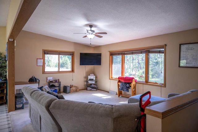 915 Deerborn Avenue, Friendship, WI 53934