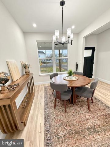 7 ONYX LN, Charles Town, WV 25414