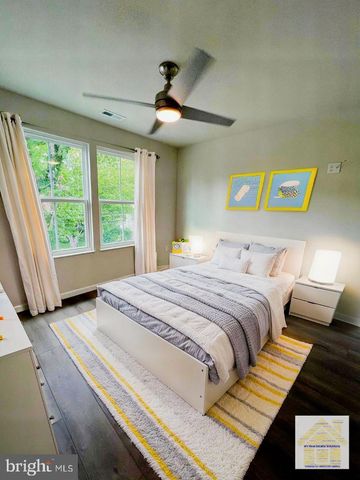 7 ONYX LN, Charles Town, WV 25414