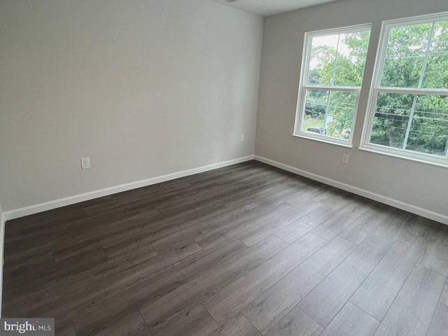 7 ONYX LN, Charles Town, WV 25414