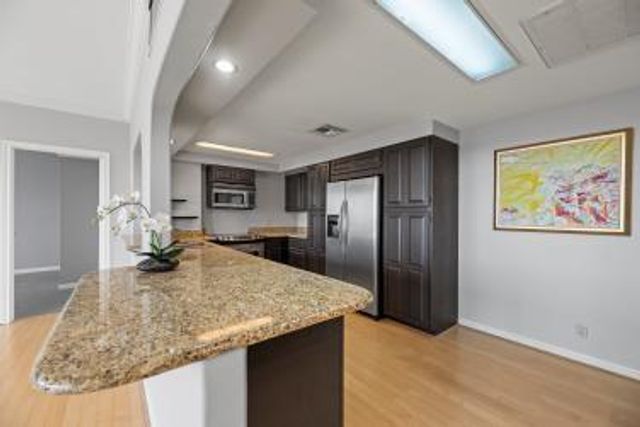 5150 Hidalgo Street 1805, Houston, TX 77056