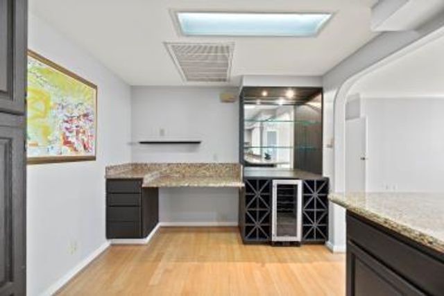 5150 Hidalgo Street 1805, Houston, TX 77056