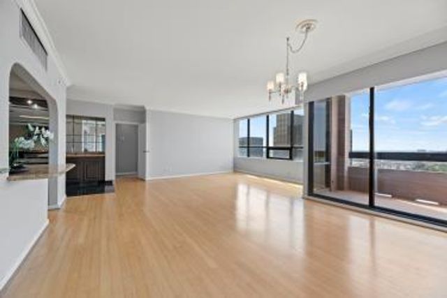 5150 Hidalgo Street 1805, Houston, TX 77056